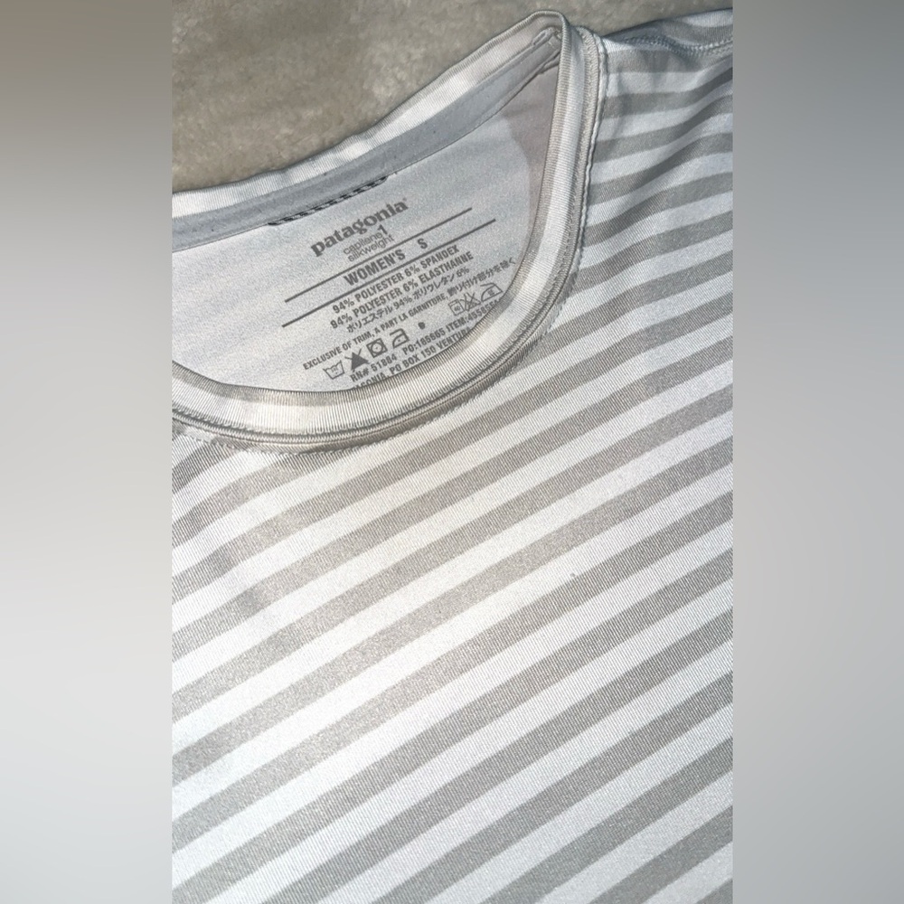 Patagonia Gray and White Striped Long Sleeve Tee - Picture 2 of 3